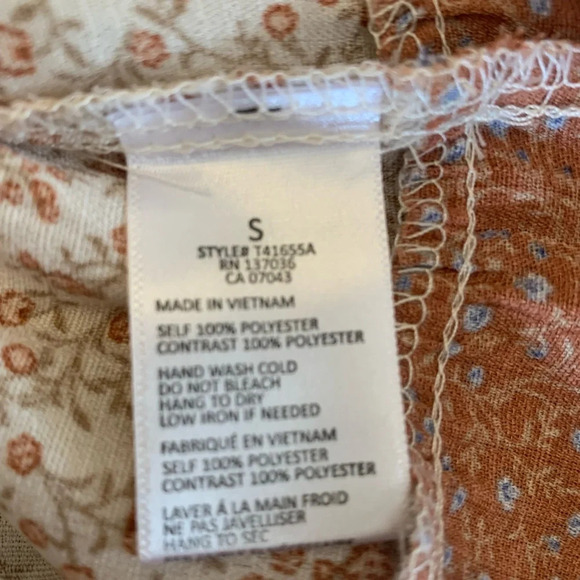 Paper crane blouse, floral peplum top - Picture 8 of 9